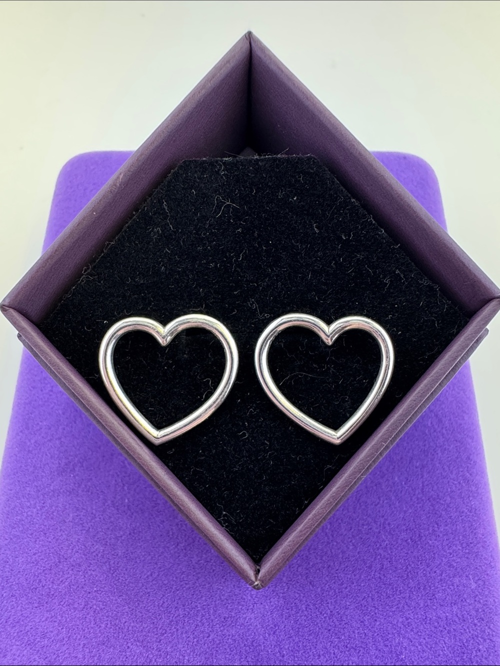 💛 Pandora Sterling Silver Open Heart Love Stud Earrings | Designer Retired